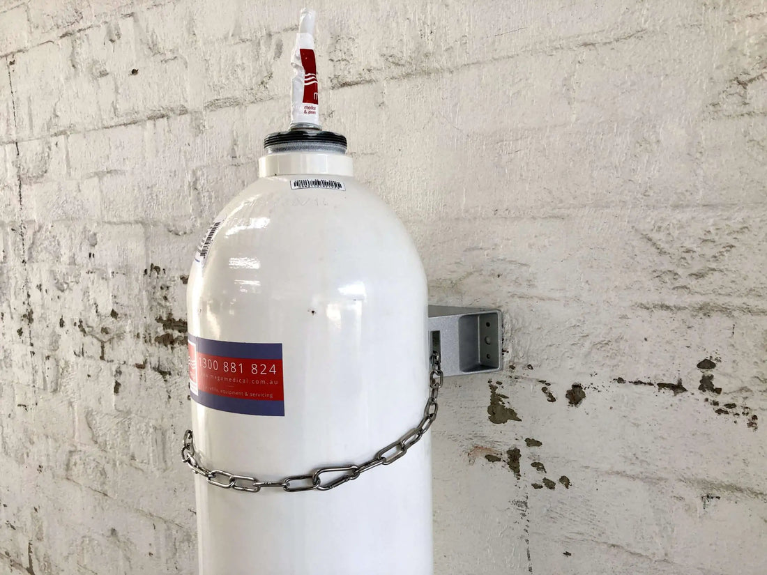 7 Ways to Safely Store Medical Oxygen Cylinders
